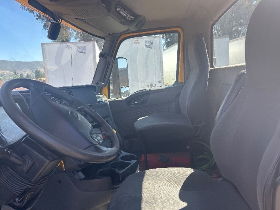 Day Cab Tractor-Heavy Duty Tractors-International-2019-LT625-Fontana-CA-236,482\n\t\tmiles-$ 24,750 - Image 10
