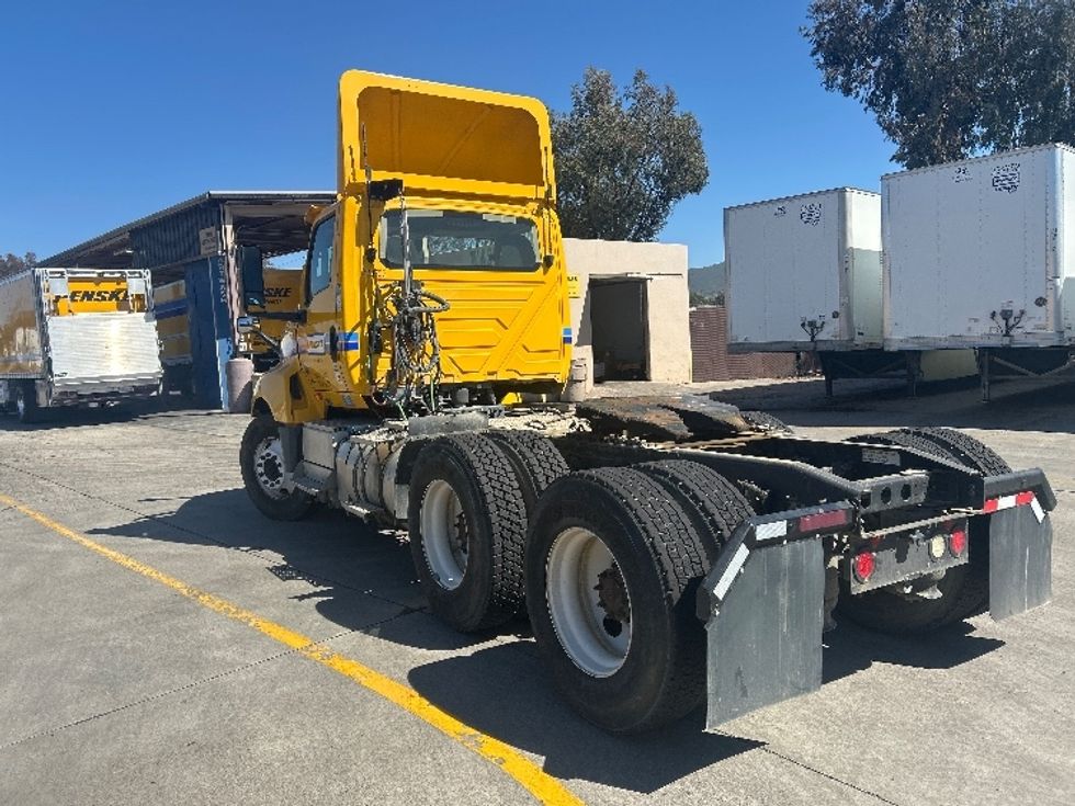 Day Cab Tractor-Heavy Duty Tractors-International-2019-LT625-Fontana-CA-236,482\n\t\tmiles-$ 24,750 - Image 5