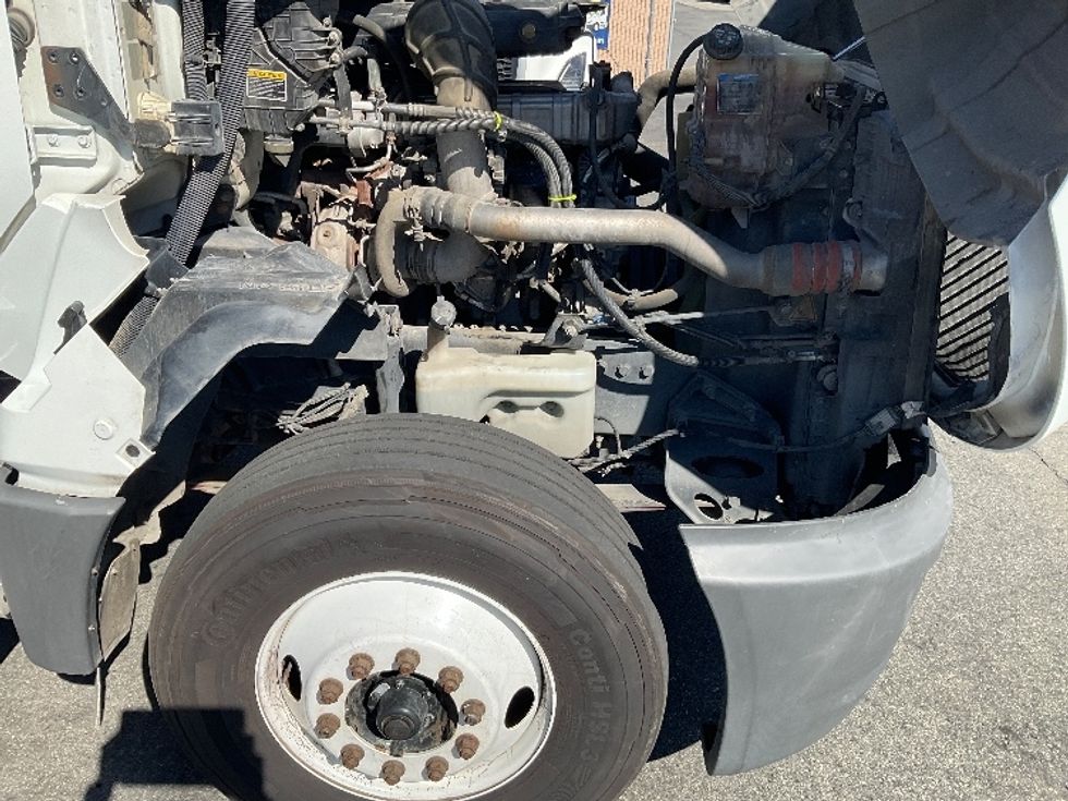 Day Cab Tractor-Heavy Duty Tractors-International-2019-LT625-Fontana-CA-237,458\n\t\tmiles-$ 36,000 - Image 15