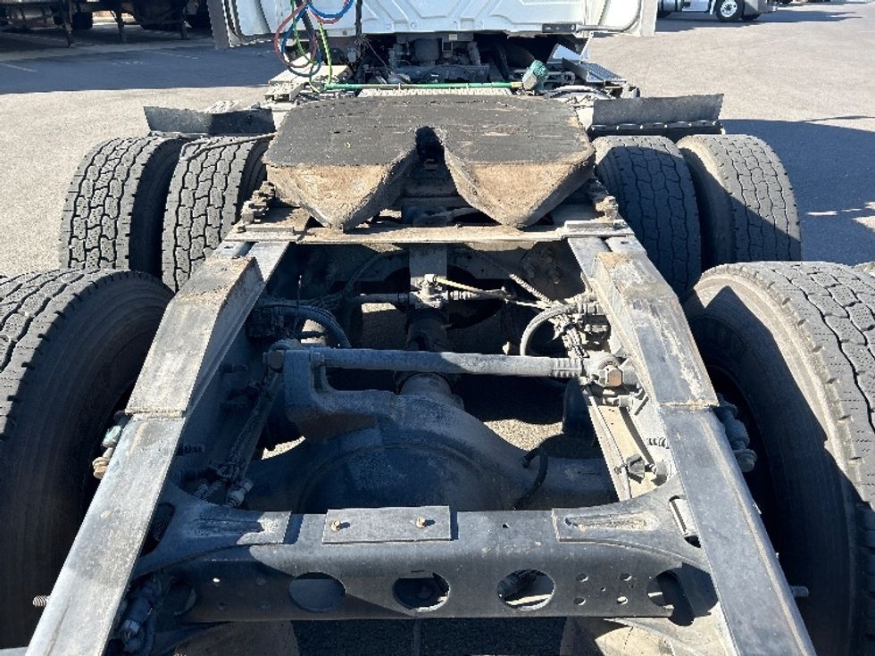 Day Cab Tractor-Heavy Duty Tractors-International-2019-LT625-Fontana-CA-269,592\n\t\tmiles-$ 39,250 - Image 6