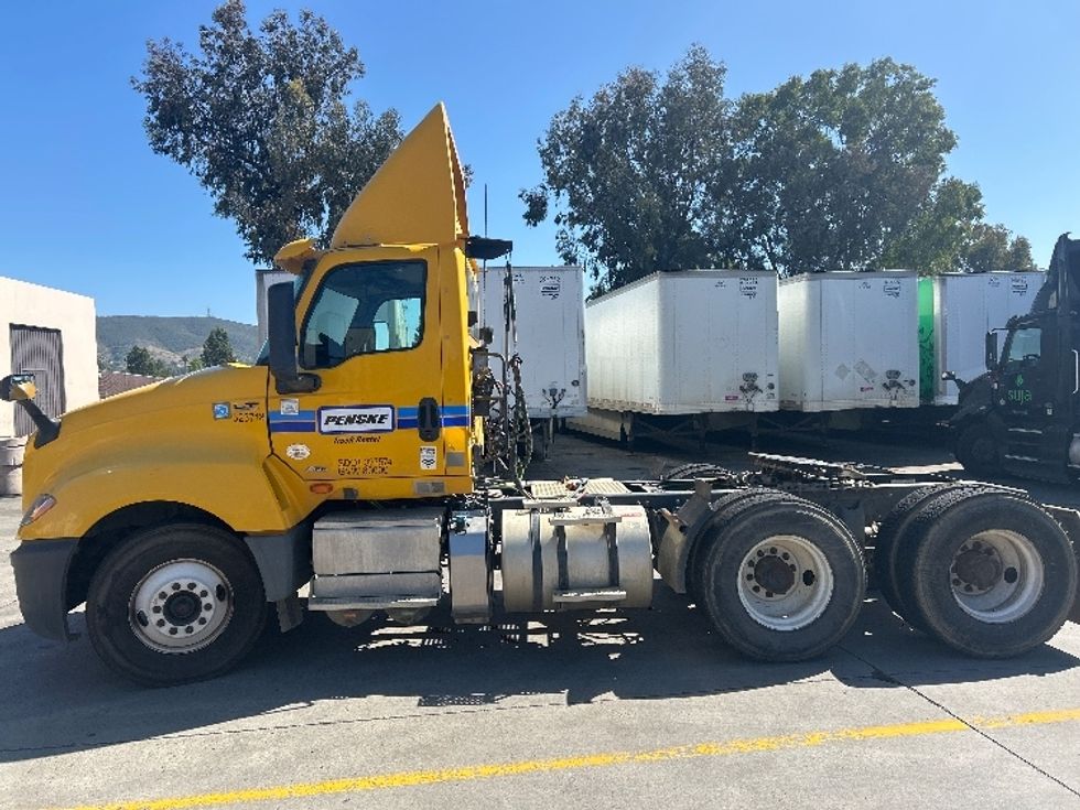 Day Cab Tractor-Heavy Duty Tractors-International-2019-LT625-Fontana-CA-274,433\n\t\tmiles-$ 24,750 - Image 4