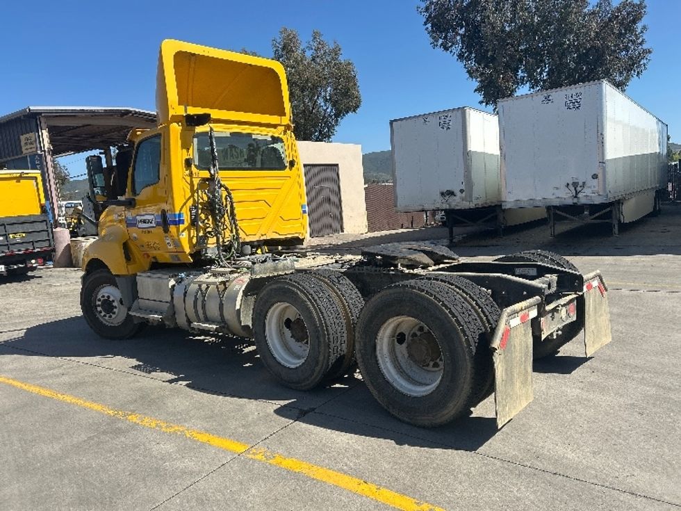 Day Cab Tractor-Heavy Duty Tractors-International-2019-LT625-Fontana-CA-274,433\n\t\tmiles-$ 24,750 - Image 5