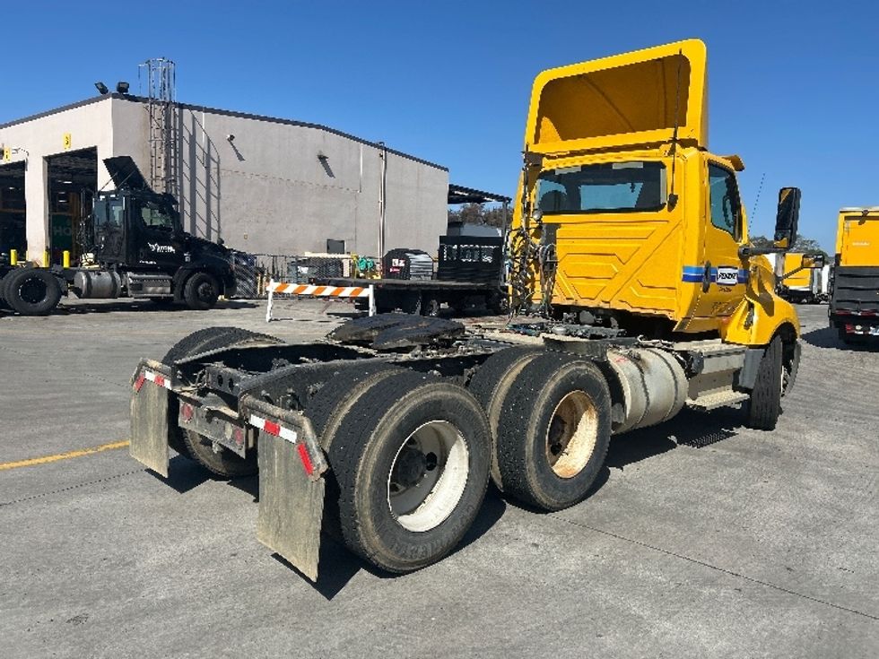 Day Cab Tractor-Heavy Duty Tractors-International-2019-LT625-Fontana-CA-274,433\n\t\tmiles-$ 24,750 - Image 7