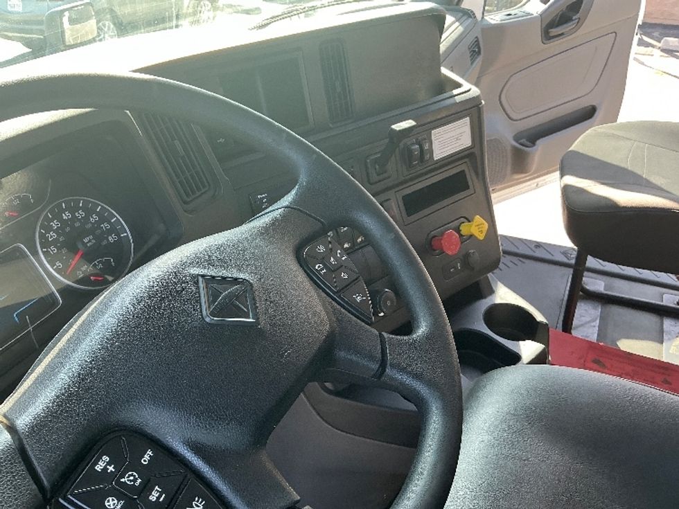 Day Cab Tractor-Heavy Duty Tractors-International-2019-LT625-Fontana-CA-275,747\n\t\tmiles-$ 27,500 - Image 10