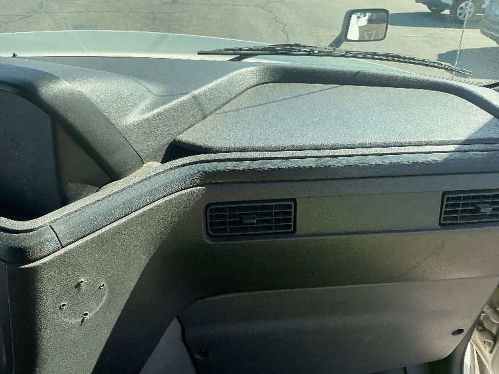 Day Cab Tractor-Heavy Duty Tractors-International-2019-LT625-Fontana-CA-275,747\n\t\tmiles-$ 27,500 - Image 13