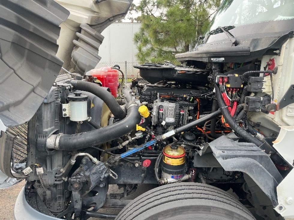 Day Cab Tractor-Heavy Duty Tractors-International-2019-LT625-Fontana-CA-378,691\n\t\tmiles-$ 27,000 - Image 16