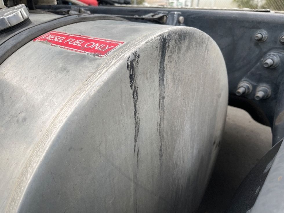 Day Cab Tractor-Heavy Duty Tractors-International-2019-LT625-Fontana-CA-378,691\n\t\tmiles-$ 27,000 - Image 18