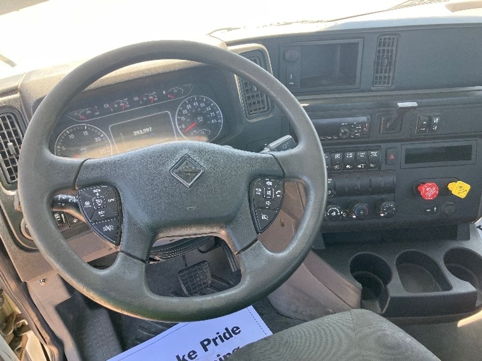 Day Cab Tractor-Heavy Duty Tractors-International-2019-LT625-Fontana-CA-393,997\n\t\tmiles-$ 25,750 - Image 11