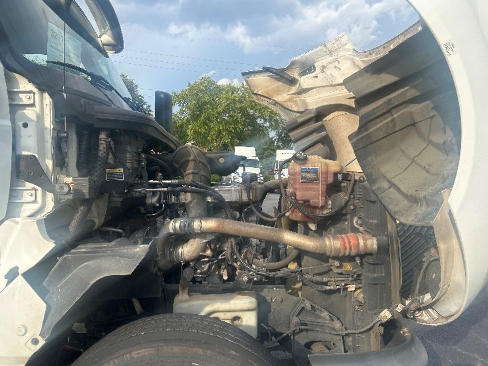 Day Cab Tractor-Heavy Duty Tractors-International-2019-LT625-Forest Park-GA-295,424\n\t\tmiles-$ 26,750 - Image 15