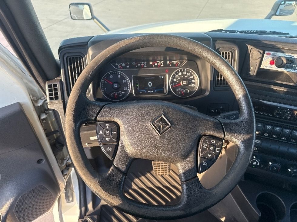 Day Cab Tractor-Heavy Duty Tractors-International-2019-LT625-Fort Worth-TX-344,055\n\t\tmiles-$ 28,750 - Image 11