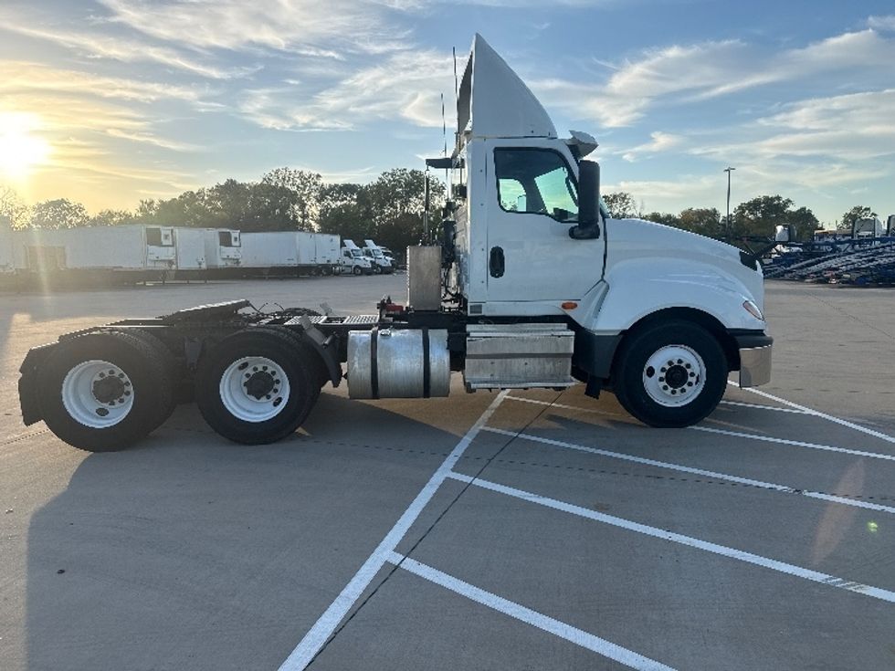 Day Cab Tractor-Heavy Duty Tractors-International-2019-LT625-Fort Worth-TX-344,055\n\t\tmiles-$ 28,750 - Image 8