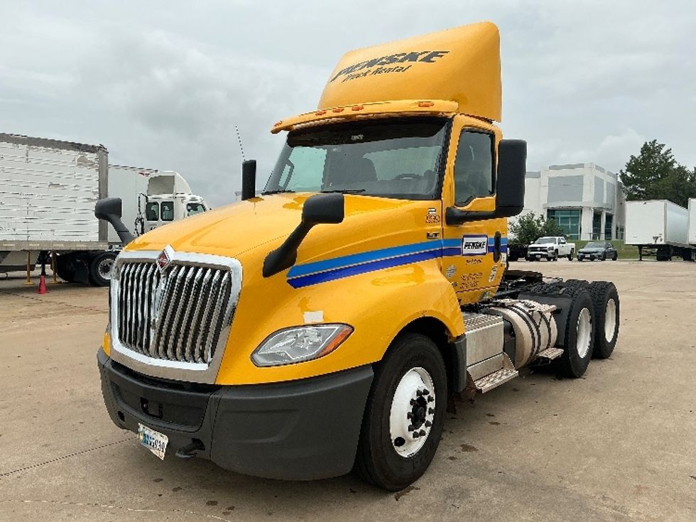 Day Cab Tractor-Heavy Duty Tractors-International-2019-LT625-Fort Worth-TX-352,421\n\t\tmiles-$ 25,750 - Image 3