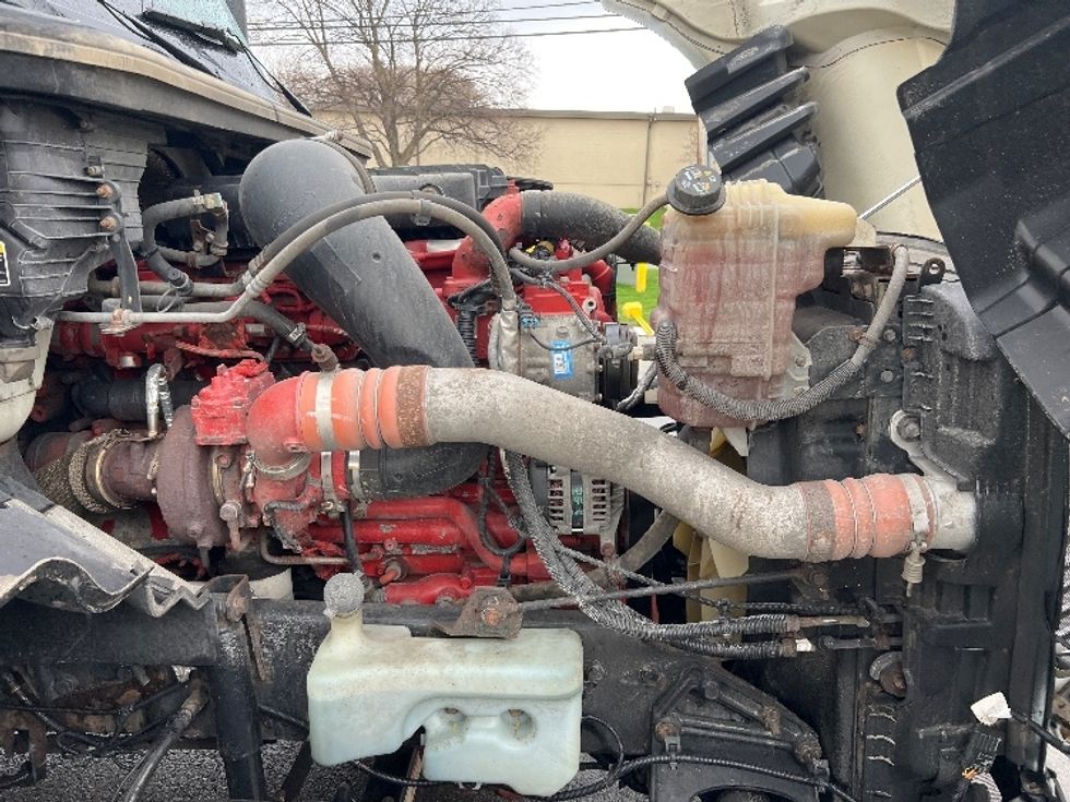 Day Cab Tractor-Heavy Duty Tractors-International-2019-LT625-Fredonia-NY-282,958\n\t\tmiles-$ 45,250 - Image 15