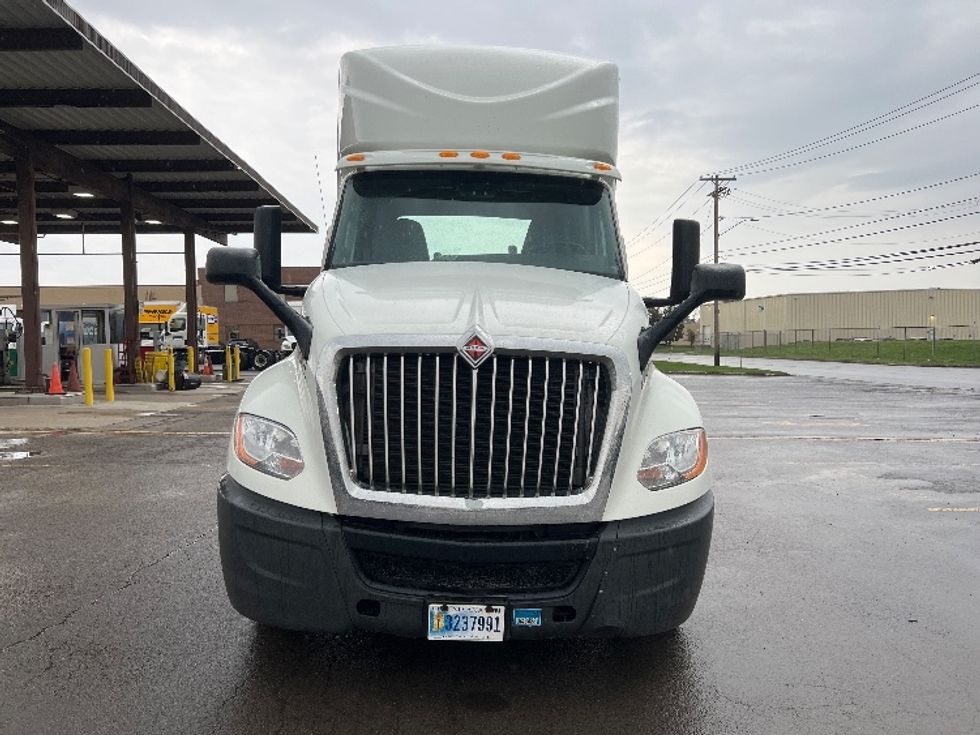 Day Cab Tractor-Heavy Duty Tractors-International-2019-LT625-Fredonia-NY-282,958\n\t\tmiles-$ 45,250 - Image 2
