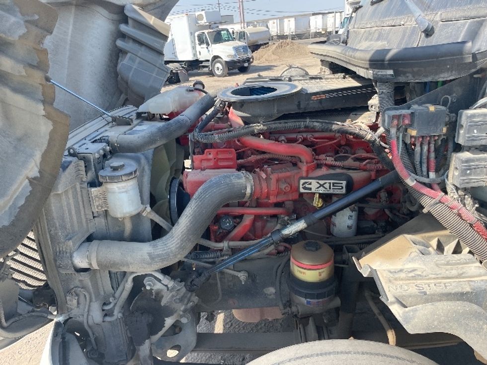 Day Cab Tractor-Heavy Duty Tractors-International-2019-LT625-Fresno-CA-164,069\n\t\tmiles-$ 53,500 - Image 16