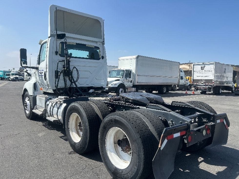 Day Cab Tractor-Heavy Duty Tractors-International-2019-LT625-Fresno-CA-167,264\n\t\tmiles-$ 28,500 - Image 5