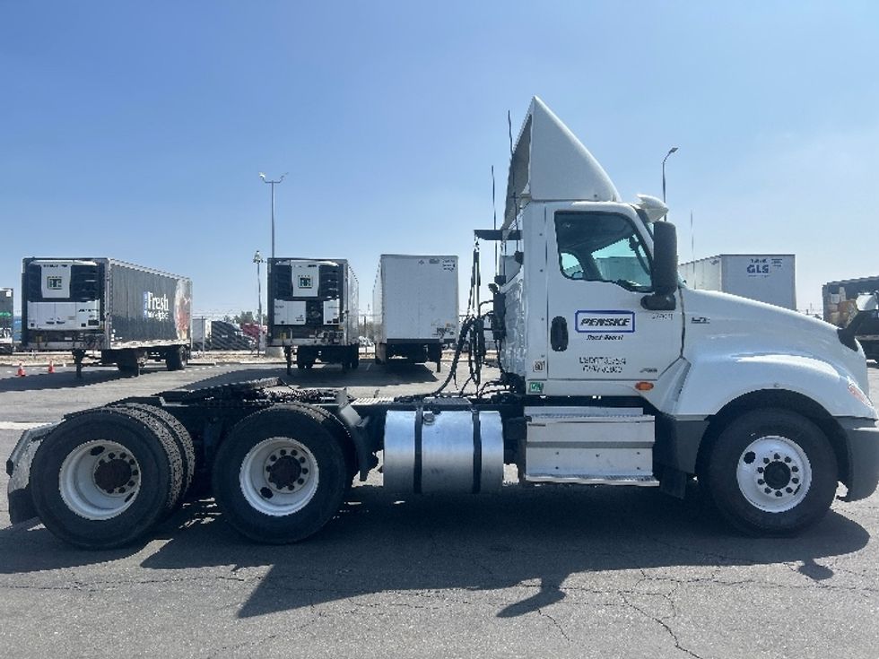 Day Cab Tractor-Heavy Duty Tractors-International-2019-LT625-Fresno-CA-167,264\n\t\tmiles-$ 28,500 - Image 8
