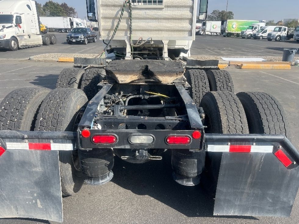 Day Cab Tractor-Heavy Duty Tractors-International-2019-LT625-Fresno-CA-180,147\n\t\tmiles-$ 30,750 - Image 6