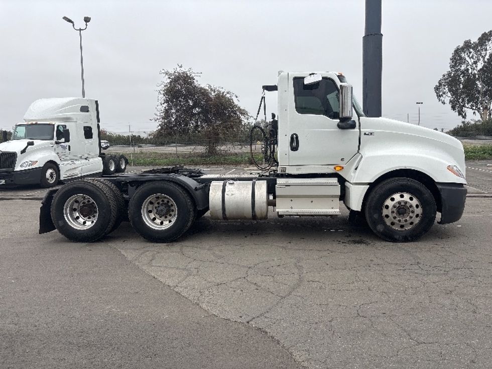 Day Cab Tractor-Heavy Duty Tractors-International-2019-LT625-Fresno-CA-258,355\n\t\tmiles-$ 45,000 - Image 8