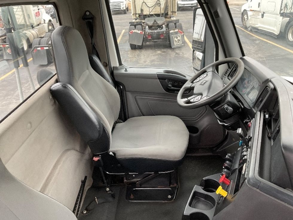 Day Cab Tractor-Heavy Duty Tractors-International-2019-LT625-Gahanna-OH-478,649\n\t\tmiles-$ 23,250 - Image 14
