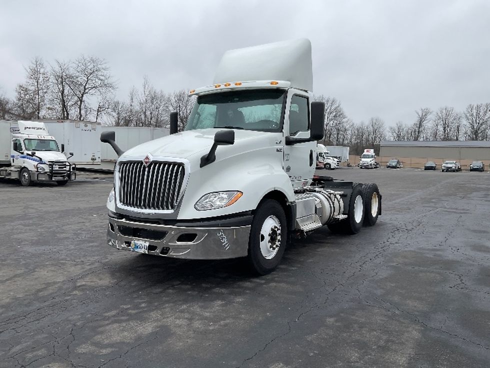 Day Cab Tractor-Heavy Duty Tractors-International-2019-LT625-Gahanna-OH-478,649\n\t\tmiles-$ 23,250 - Image 3