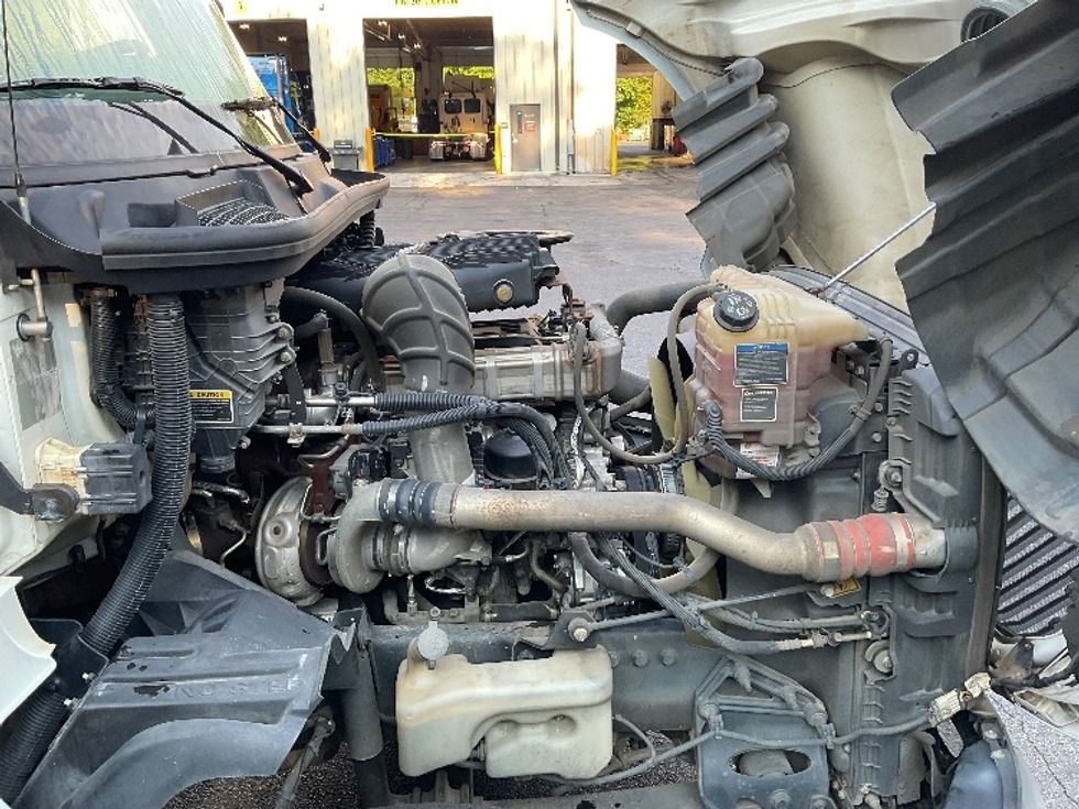 Day Cab Tractor-Heavy Duty Tractors-International-2019-LT625-Gainesville-GA-250,524\n\t\tmiles-$ 36,000 - Image 14