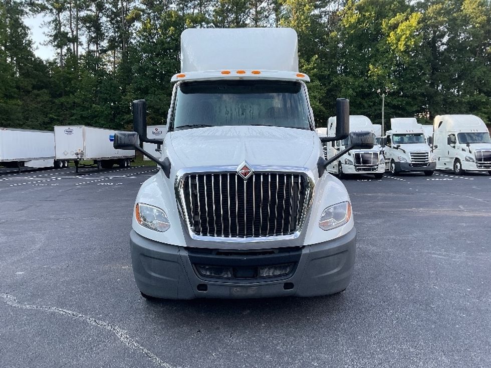 Day Cab Tractor-Heavy Duty Tractors-International-2019-LT625-Gainesville-GA-250,524\n\t\tmiles-$ 36,000 - Image 2