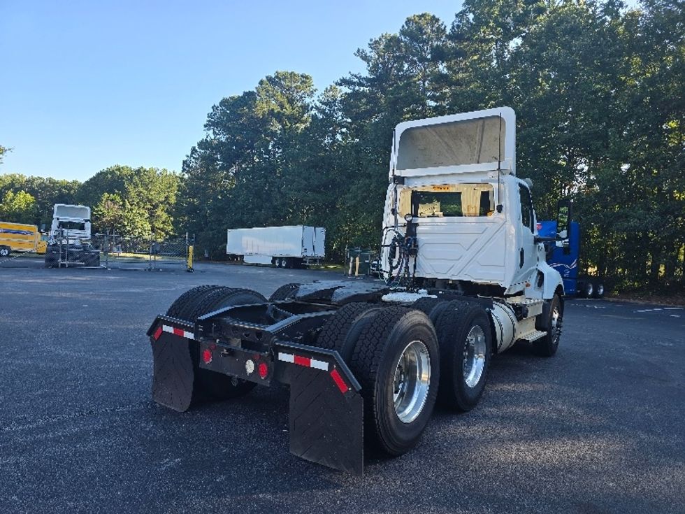 Day Cab Tractor-Heavy Duty Tractors-International-2019-LT625-Gainesville-GA-478,882\n\t\tmiles-$ 23,250 - Image 7
