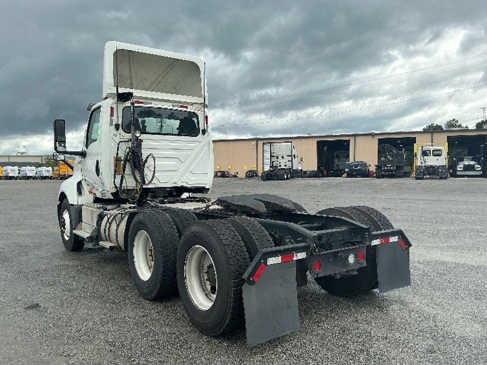 Day Cab Tractor-Heavy Duty Tractors-International-2019-LT625-Garden City-GA-233,941\n\t\tmiles-$ 27,250 - Image 5