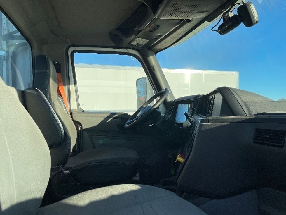 Day Cab Tractor-Heavy Duty Tractors-International-2019-LT625-Garden City-GA-272,558\n\t\tmiles-$ 30,250 - Image 14