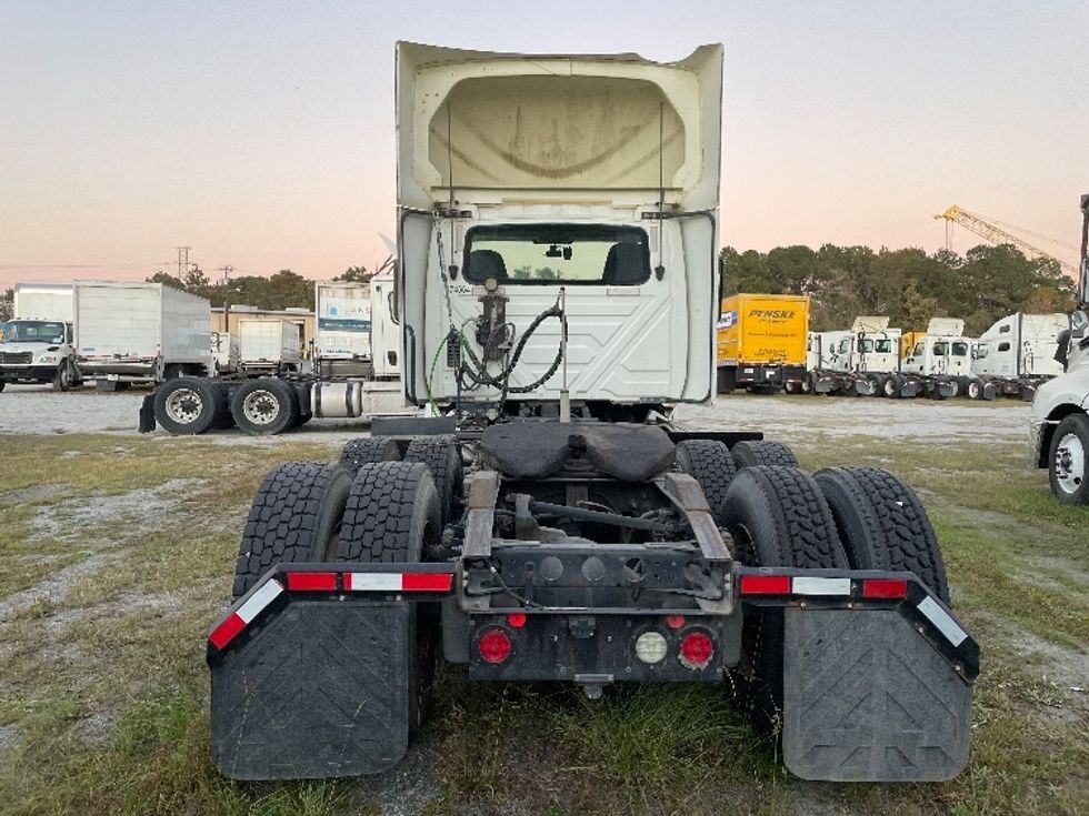 Day Cab Tractor-Heavy Duty Tractors-International-2019-LT625-Garden City-GA-272,558\n\t\tmiles-$ 30,250 - Image 6