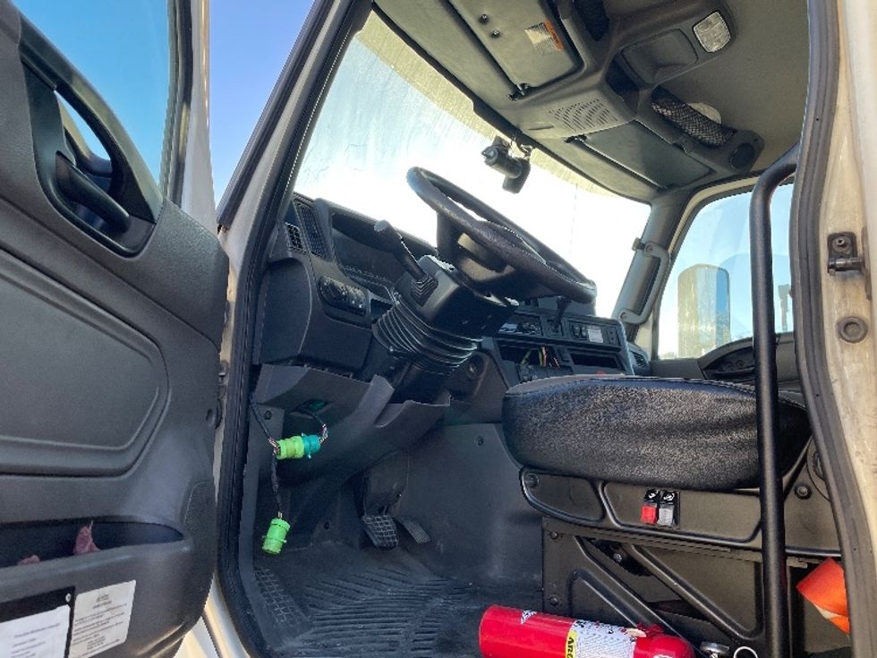 Day Cab Tractor-Heavy Duty Tractors-International-2019-LT625-Garden City-GA-272,558\n\t\tmiles-$ 30,250 - Image 9