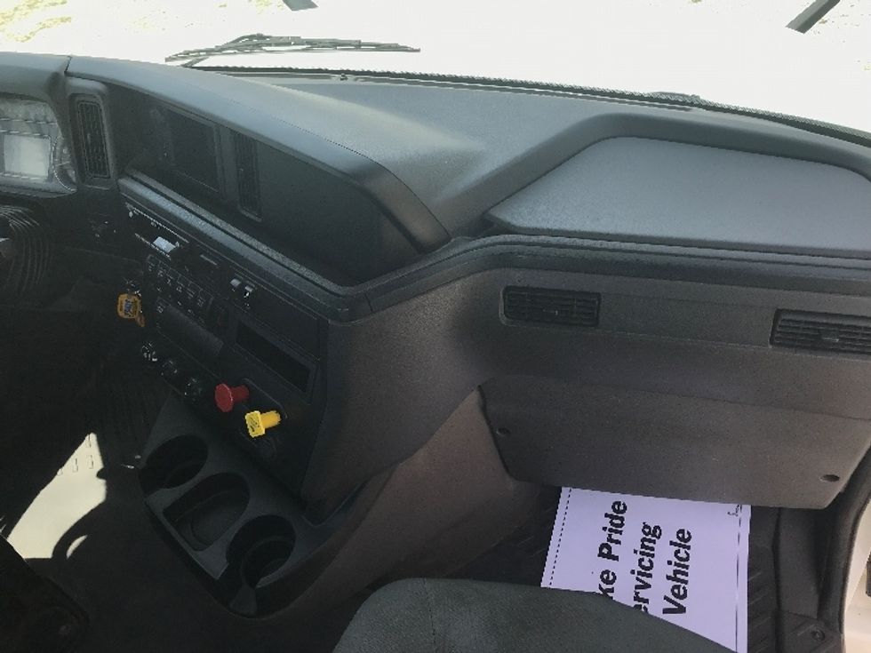 Day Cab Tractor-Heavy Duty Tractors-International-2019-LT625-Garden City-GA-492,498\n\t\tmiles-$ 22,750 - Image 13