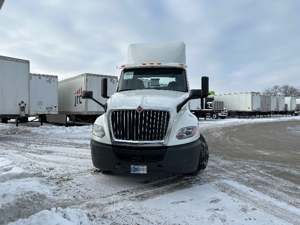 Day Cab Tractor-Heavy Duty Tractors-International-2019-LT625-Goshen-IN-473,700\n\t\tmiles-$ 20,000 - Image 2