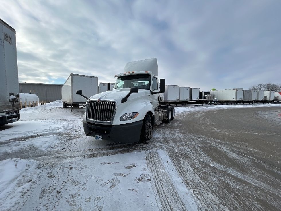 Day Cab Tractor-Heavy Duty Tractors-International-2019-LT625-Goshen-IN-473,700\n\t\tmiles-$ 20,000 - Image 3
