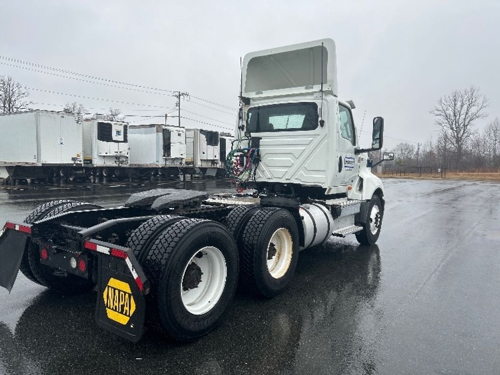 Day Cab Tractor-Heavy Duty Tractors-International-2019-LT625-Greensboro-NC-273,578\n\t\tmiles-$ 35,000 - Image 7
