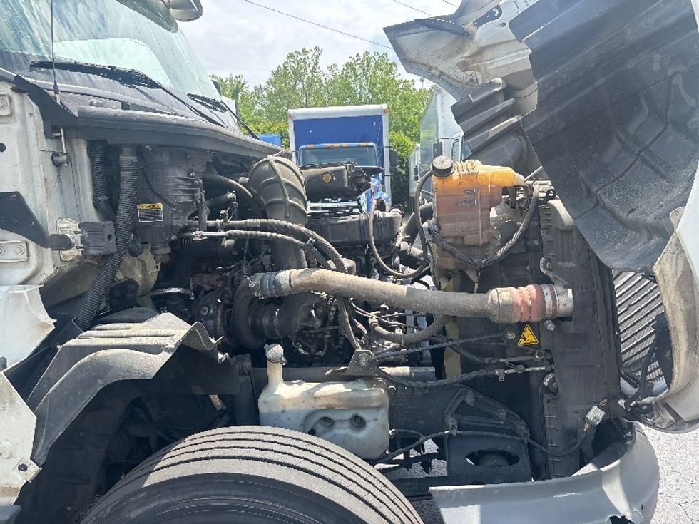 Day Cab Tractor-Heavy Duty Tractors-International-2019-LT625-Greensboro-NC-577,282\n\t\tmiles-$ 22,750 - Image 15