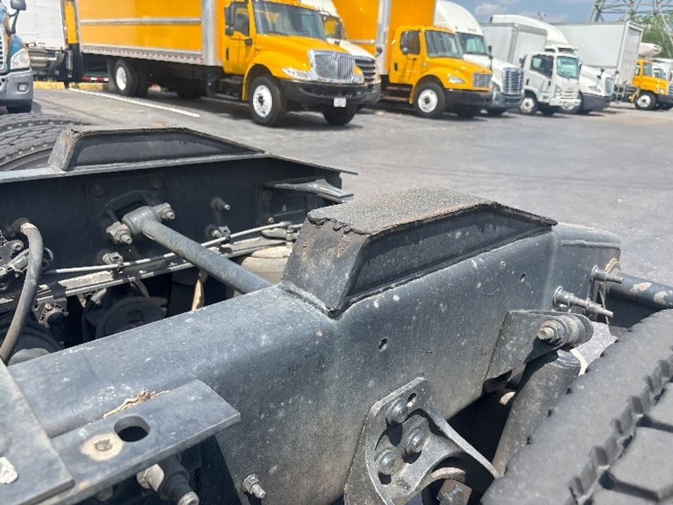 Day Cab Tractor-Heavy Duty Tractors-International-2019-LT625-Greensboro-NC-577,282\n\t\tmiles-$ 22,750 - Image 17