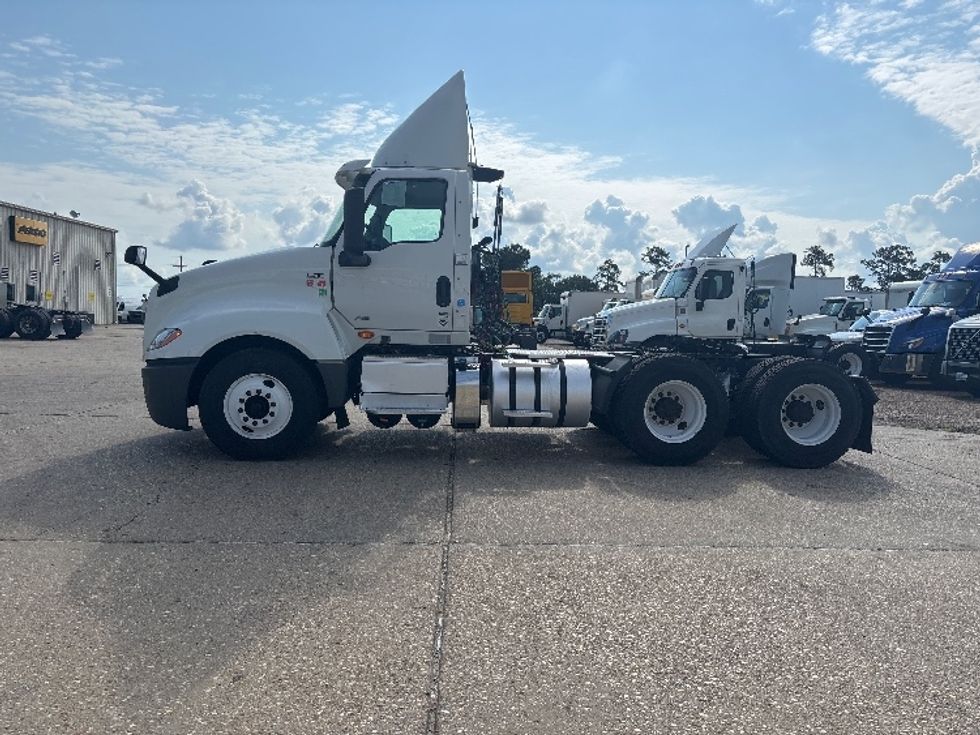 Day Cab Tractor-Heavy Duty Tractors-International-2019-LT625-Hammond-LA-265,285\n\t\tmiles-$ 34,000 - Image 4