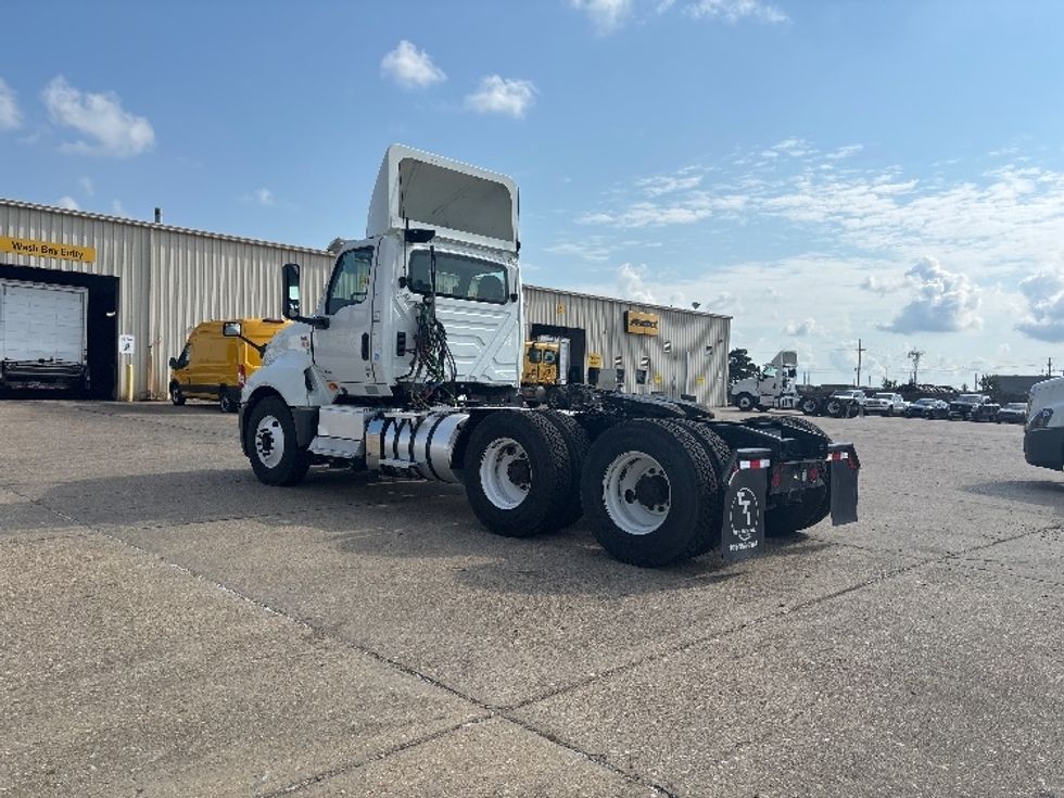 Day Cab Tractor-Heavy Duty Tractors-International-2019-LT625-Hammond-LA-265,285\n\t\tmiles-$ 34,000 - Image 5