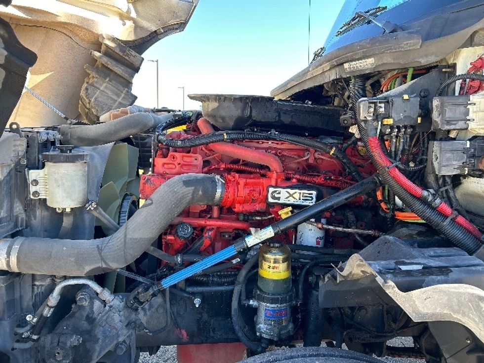 Day Cab Tractor-Heavy Duty Tractors-International-2019-LT625-Hammond-LA-414,006\n\t\tmiles-$ 44,500 - Image 16