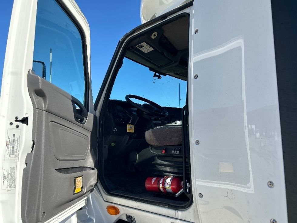 Day Cab Tractor-Heavy Duty Tractors-International-2019-LT625-Hammond-LA-414,006\n\t\tmiles-$ 44,500 - Image 9