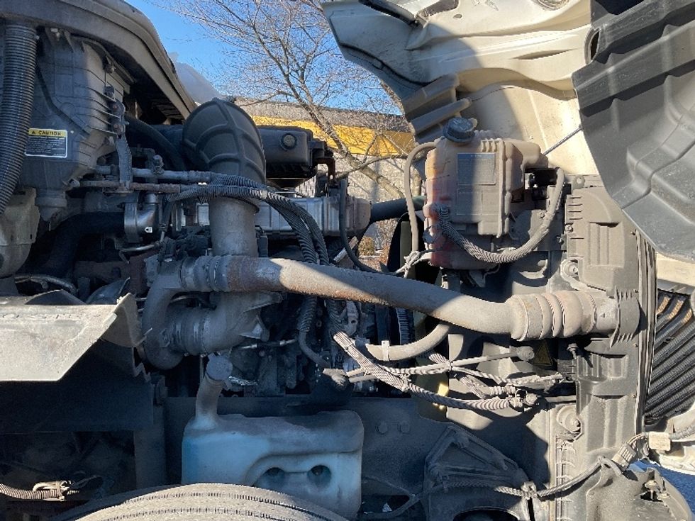 Day Cab Tractor-Heavy Duty Tractors-International-2019-LT625-Harrisburg-PA-200,973\n\t\tmiles-$ 34,750 - Image 15