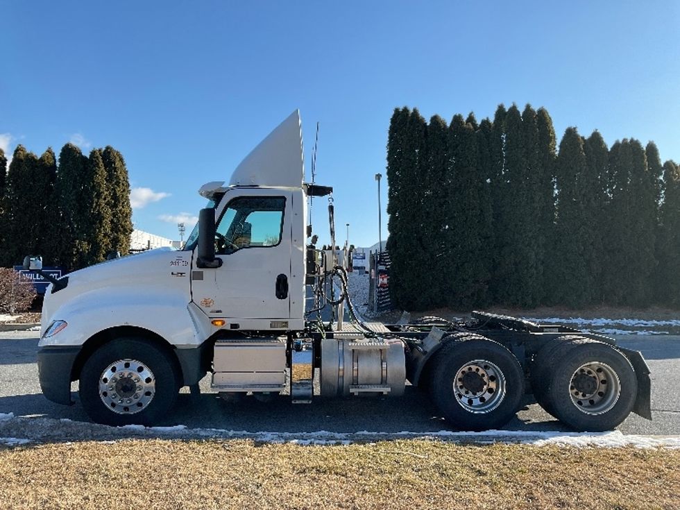 Day Cab Tractor-Heavy Duty Tractors-International-2019-LT625-Harrisburg-PA-200,973\n\t\tmiles-$ 34,750 - Image 4