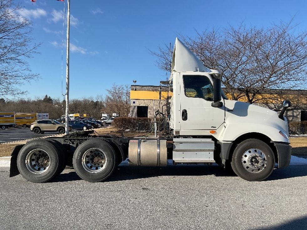 Day Cab Tractor-Heavy Duty Tractors-International-2019-LT625-Harrisburg-PA-200,973\n\t\tmiles-$ 34,750 - Image 8