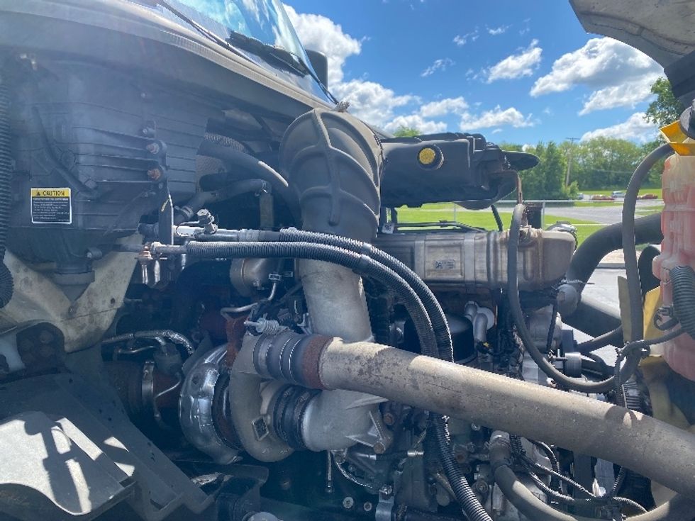 Day Cab Tractor-Heavy Duty Tractors-International-2019-LT625-Harrisburg-PA-340,794\n\t\tmiles-$ 27,750 - Image 15