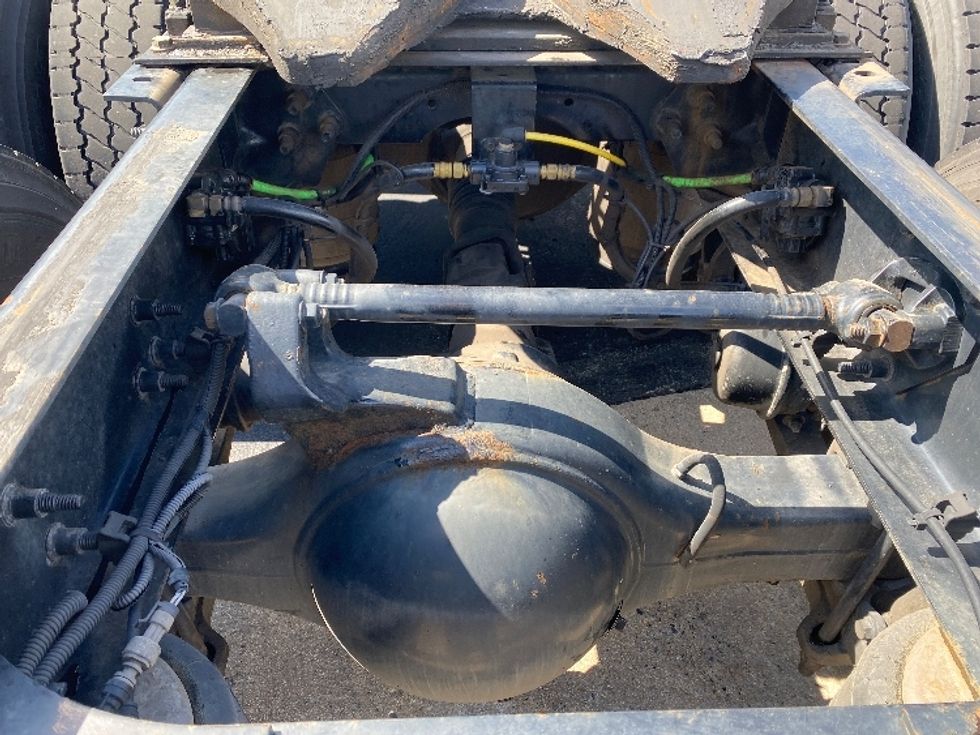 Day Cab Tractor-Heavy Duty Tractors-International-2019-LT625-Harrisburg-PA-340,794\n\t\tmiles-$ 27,750 - Image 6