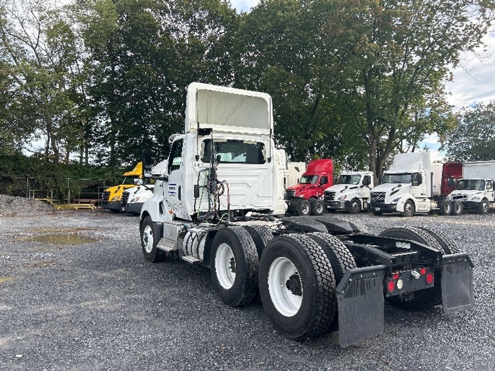 Day Cab Tractor-Heavy Duty Tractors-International-2019-LT625-Harrisburg-PA-392,570\n\t\tmiles-$ 23,000 - Image 5