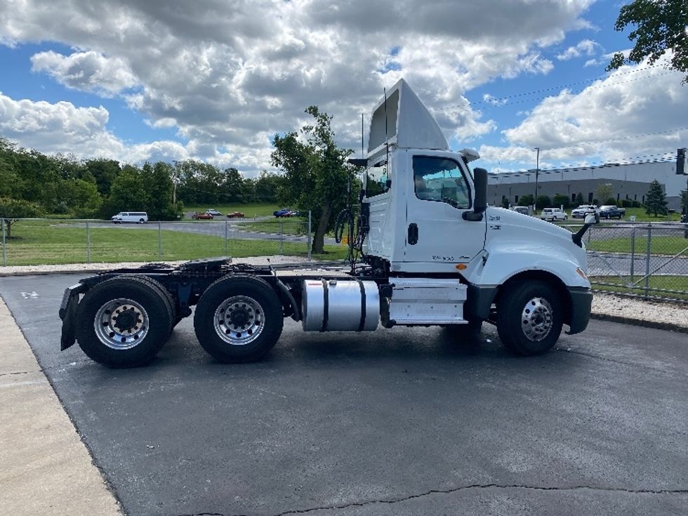 Day Cab Tractor-Heavy Duty Tractors-International-2019-LT625-Harrisburg-PA-406,740\n\t\tmiles-$ 24,250 - Image 8