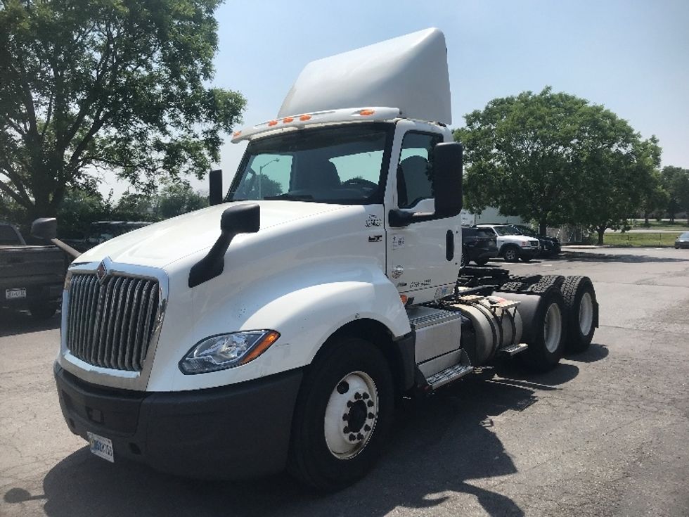 Day Cab Tractor-Heavy Duty Tractors-International-2019-LT625-Harrisburg-PA-492,435\n\t\tmiles-$ 22,750 - Image 3
